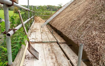 advantages of Gearraidh Na H Aibhne thatch roofing